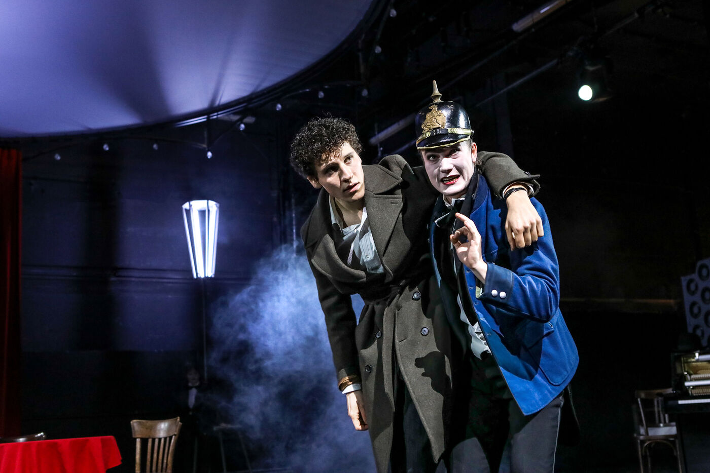 Fabian Oder Der Gang Vor Die Hunde Zusammenfassung Fabian oder Der Gang vor die Hunde – Veranstaltungen – Schauspielhaus